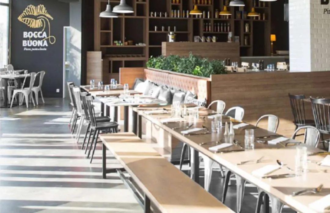 Park Inn By Radisson Vilnius Airport-1